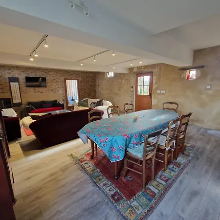 La Petite Foucaudiere, 10 Couchages *